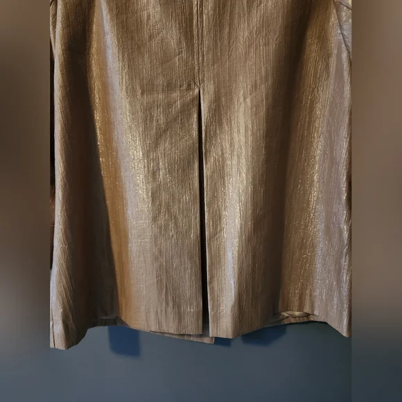 NORTHERN REFLECTIONS GOLD JACKET - Picture 2 of 8